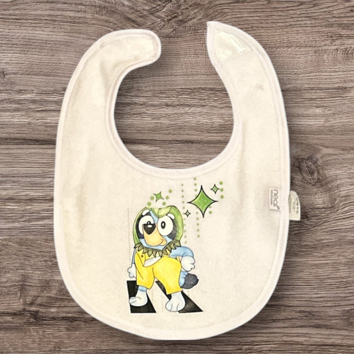 Bibs for Baby/Toddlers - Cartoon Character and Sports Teams