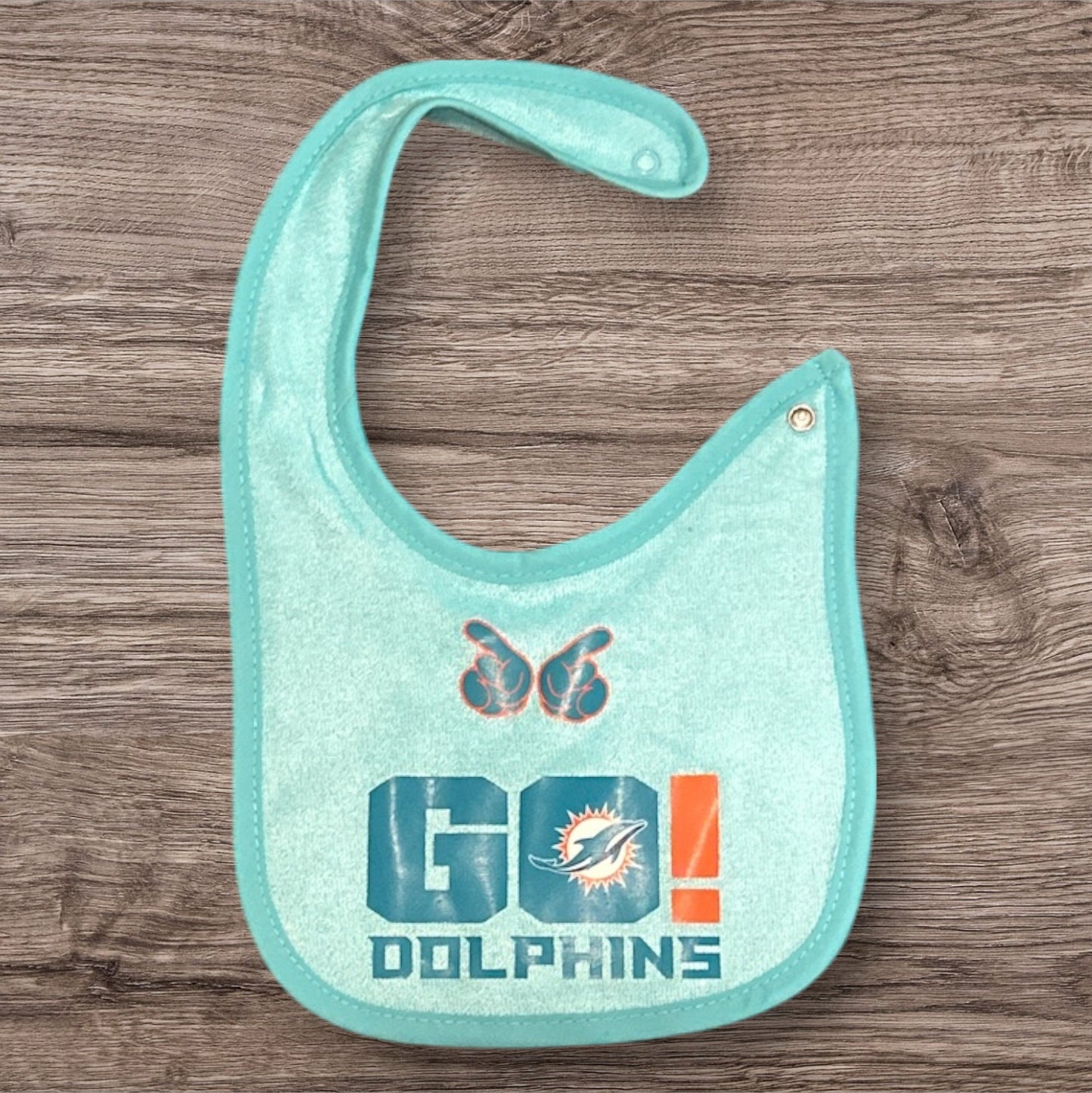 Bibs for Baby/Toddlers - Cartoon Character and Sports Teams