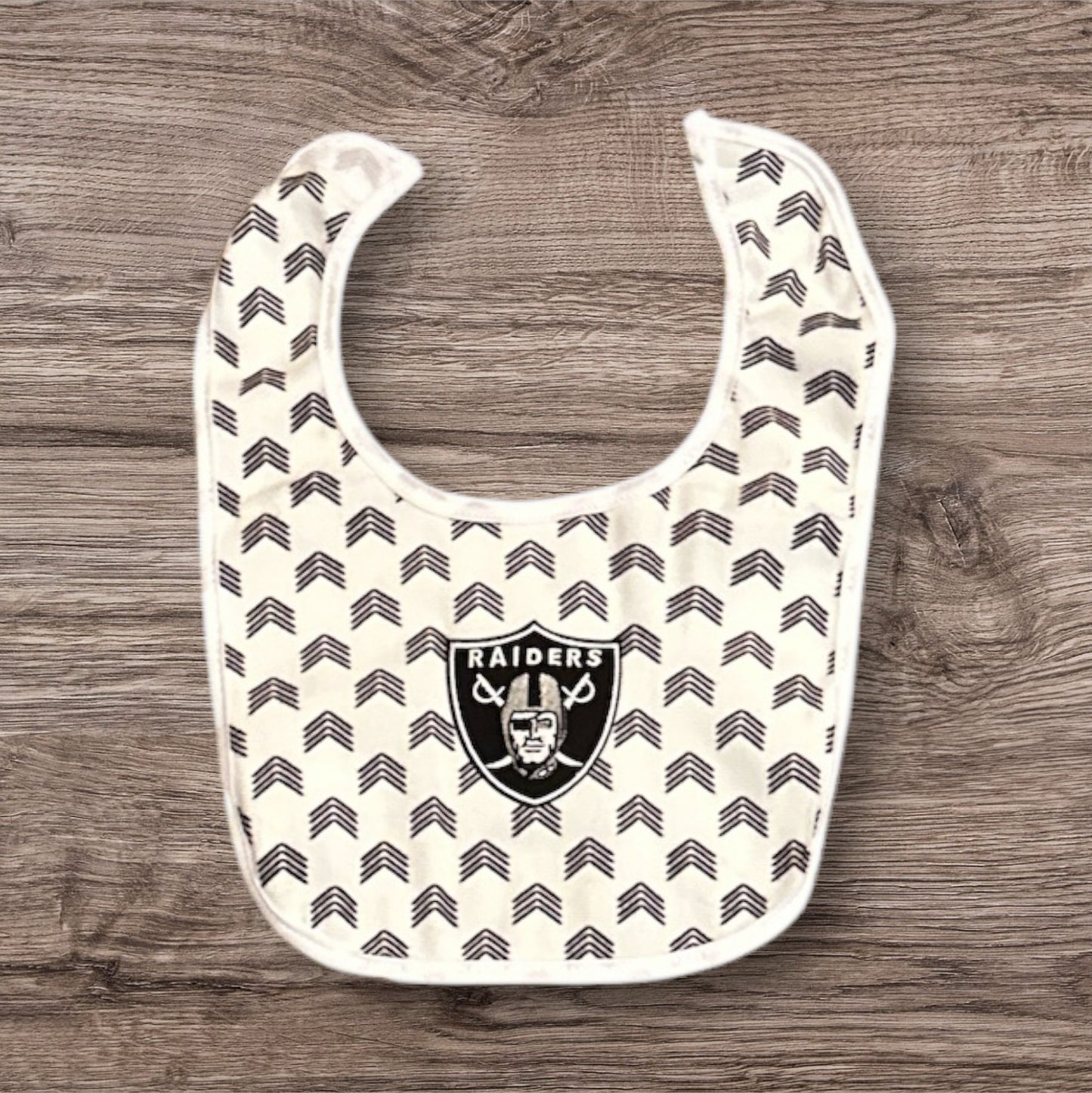 Bibs for Baby/Toddlers - Cartoon Character and Sports Teams